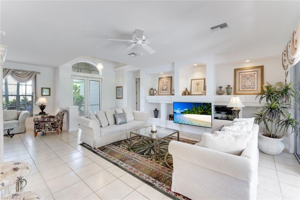 5609 Harbour CIR photo 7