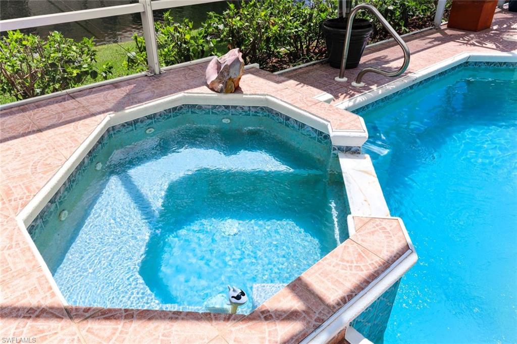 5609 Harbour CIR photo 35