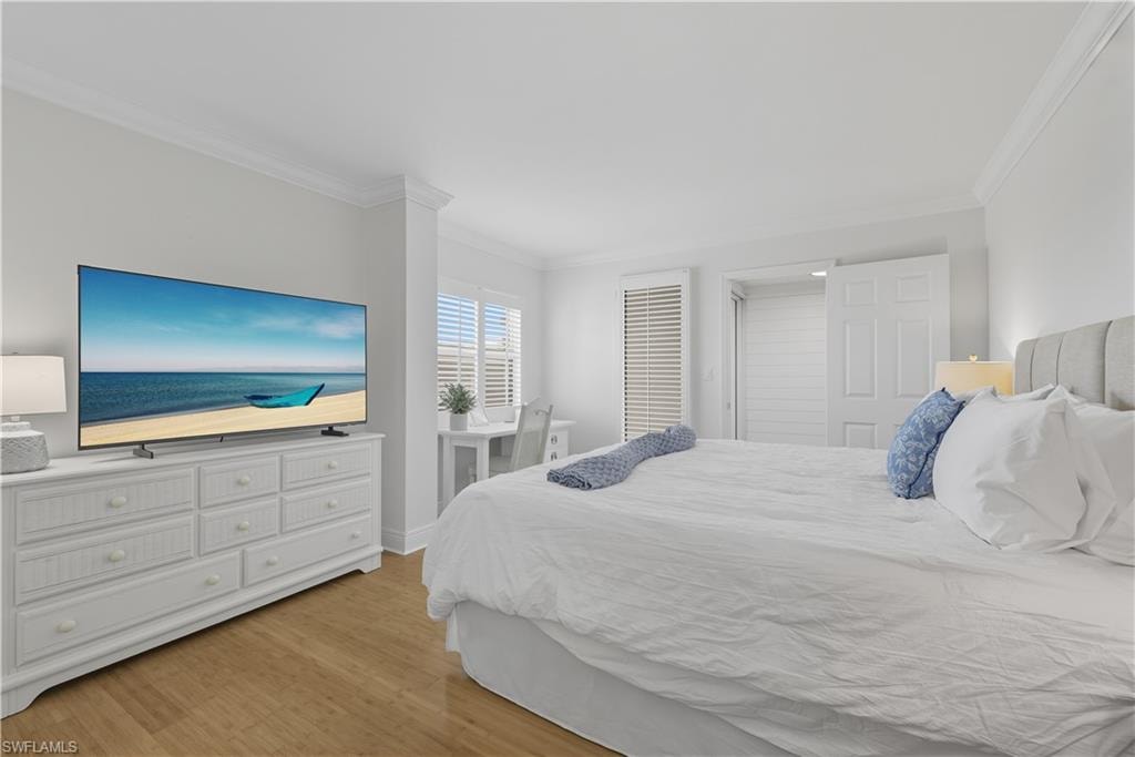 3443 Gulf Shore BLVD N 711 photo 17