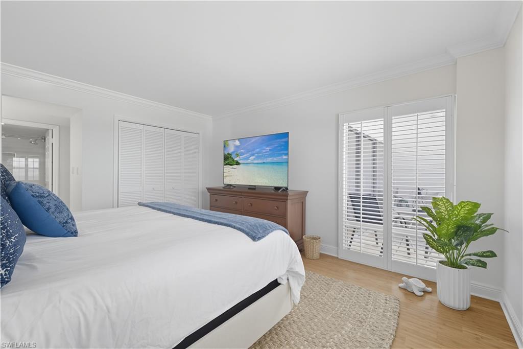 3443 Gulf Shore BLVD N 711 photo 14