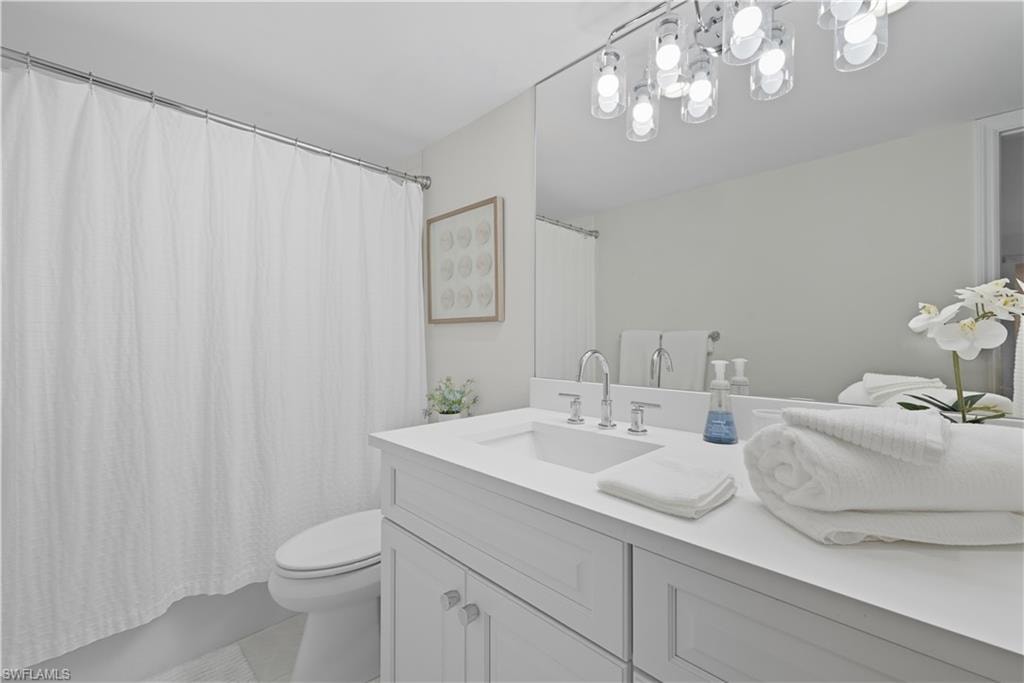 3443 Gulf Shore BLVD N 711 photo 18