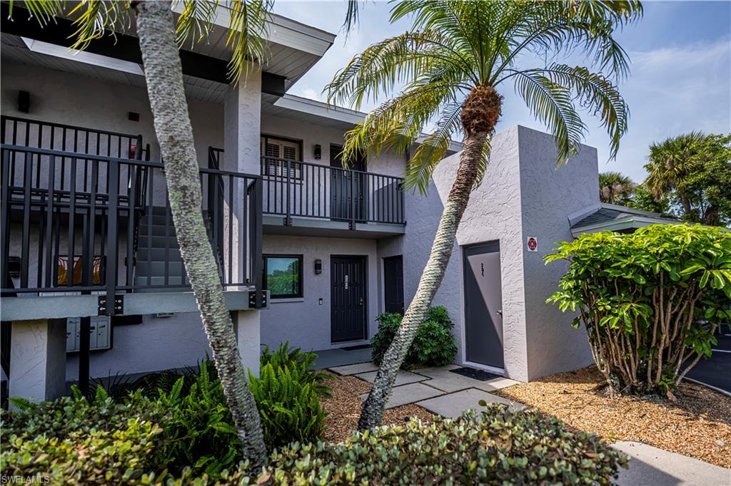 808 Cape Coral PKWY W 204