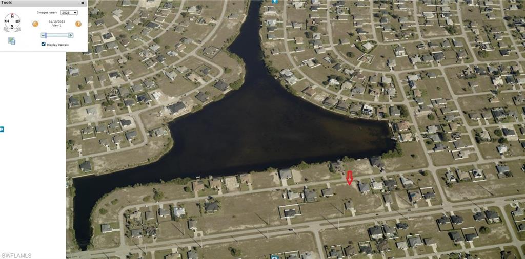 Aerial map of property and surrounding area