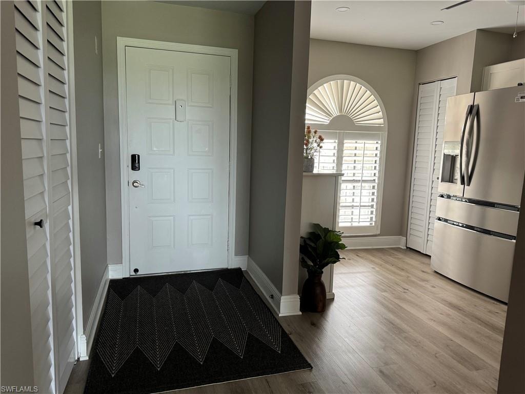 Foyer / Kitchen Area