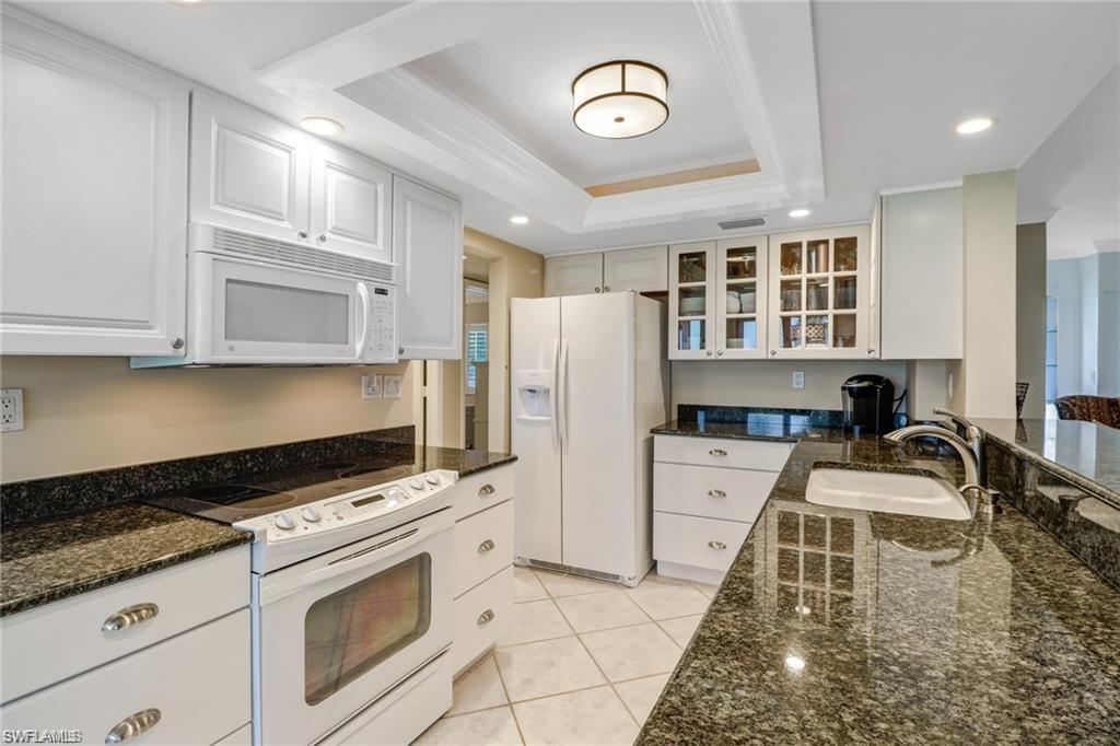10475 Gulf Shore DR 114 photo 7