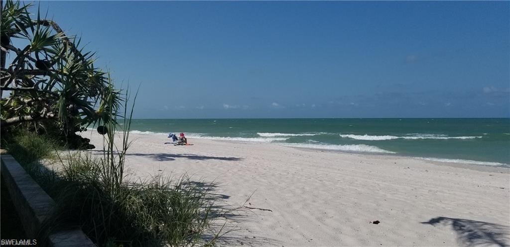 10475 Gulf Shore DR 114 photo 32