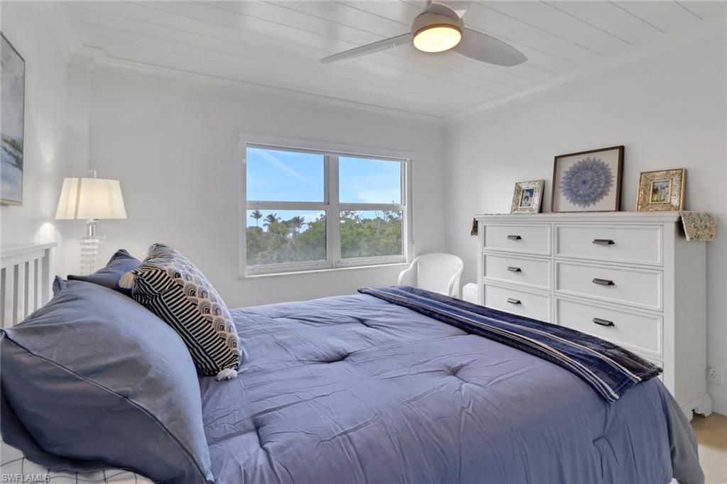 1 Bluebill AVE 410 photo 17