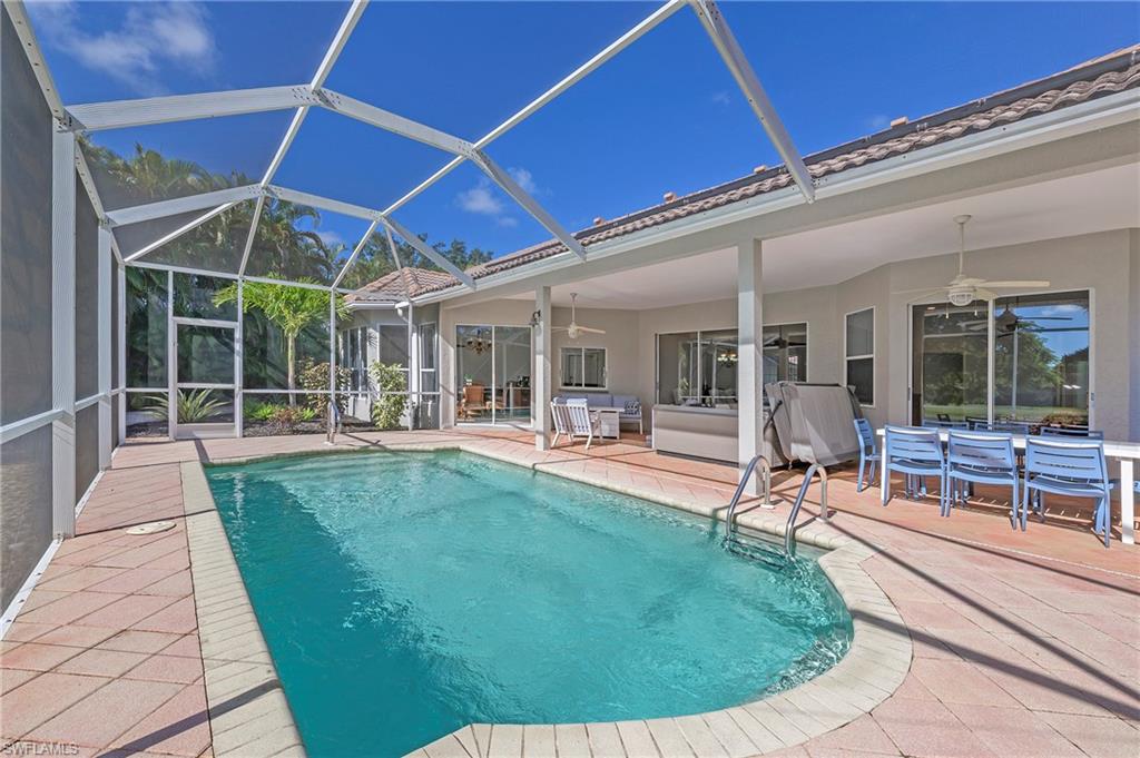 300 Wentworth CT