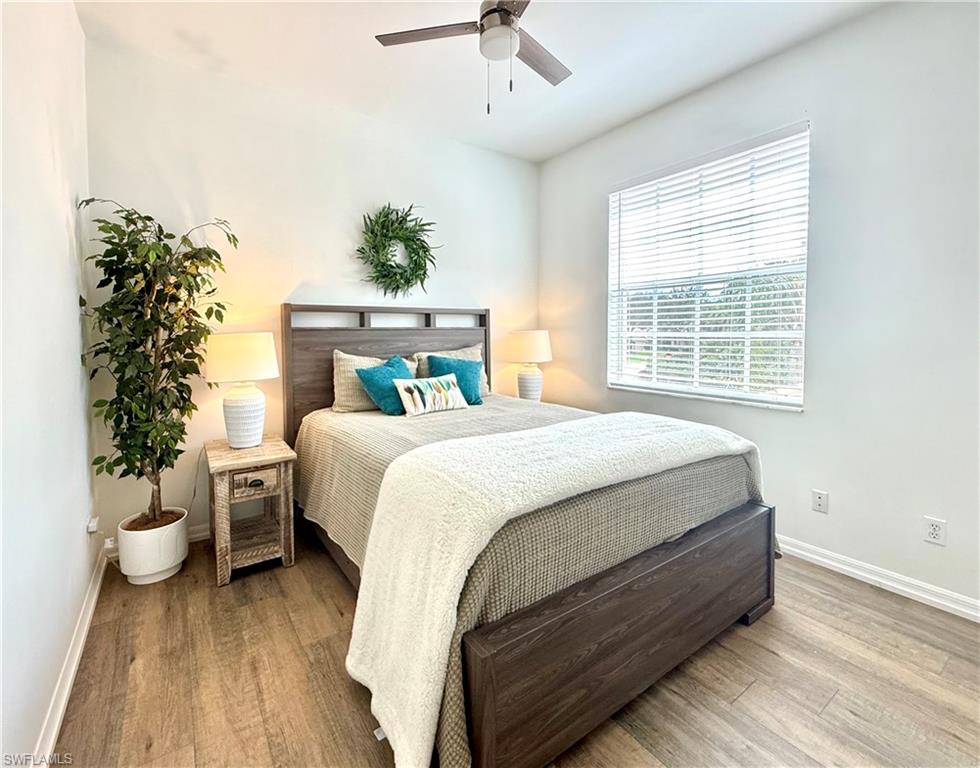 2nd Bedroom with Queen-size bed