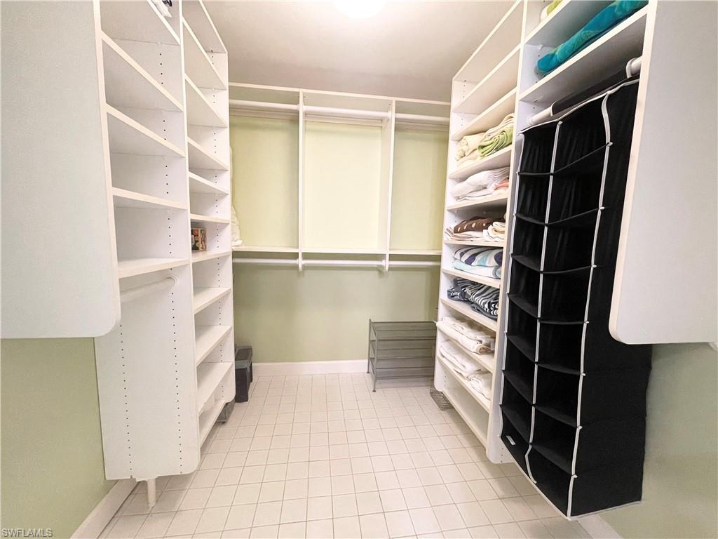 13105 Vanderbilt DR 802 photo 17