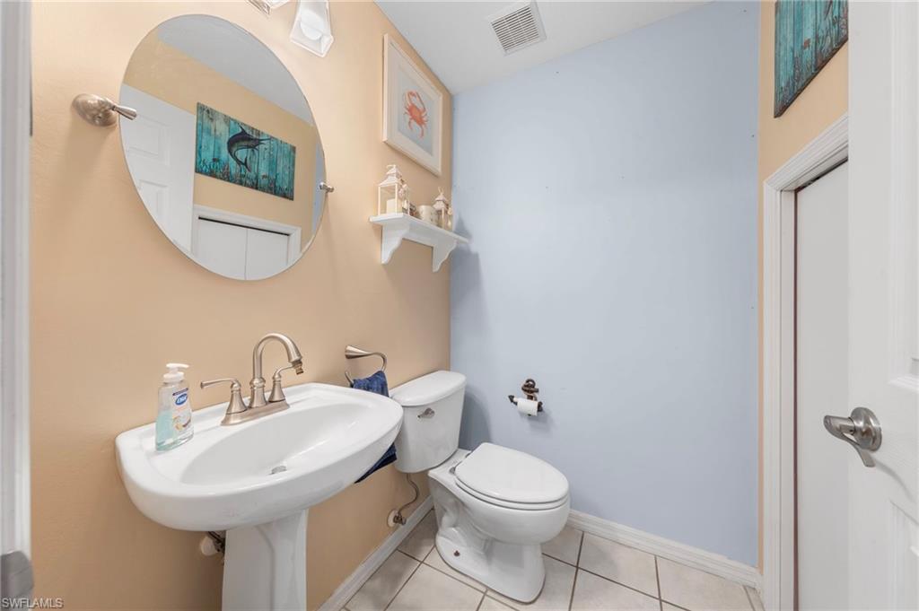 7715 Woodbrook CIR 3402 photo 18