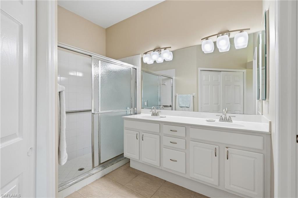 12784 Devonshire Lakes CIR photo 17