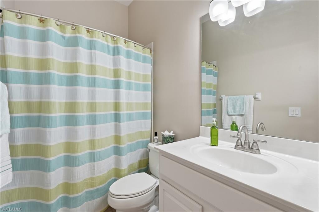 12784 Devonshire Lakes CIR photo 18
