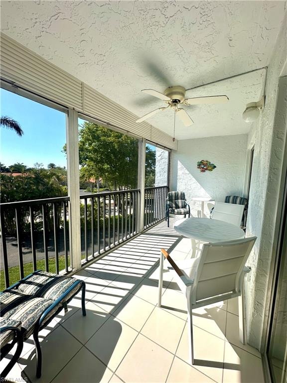 555 Park Shore DR B-311 photo 31
