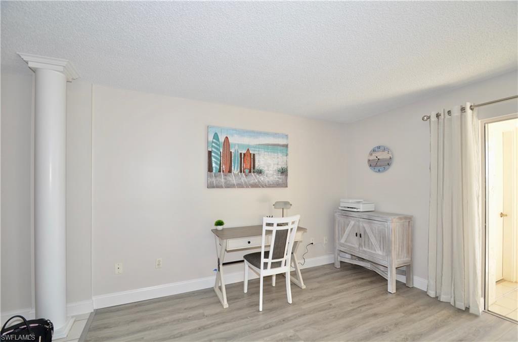 555 Park Shore DR B-311 photo 8