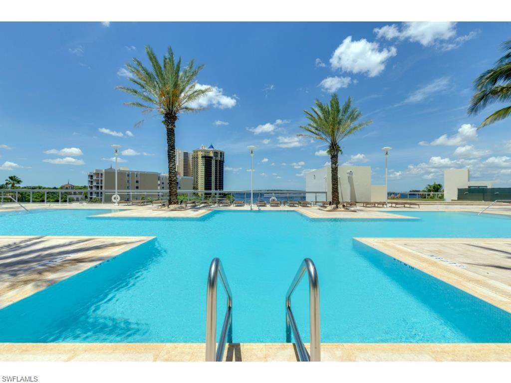 3000 Oasis Grand BLVD 3006 photo 23