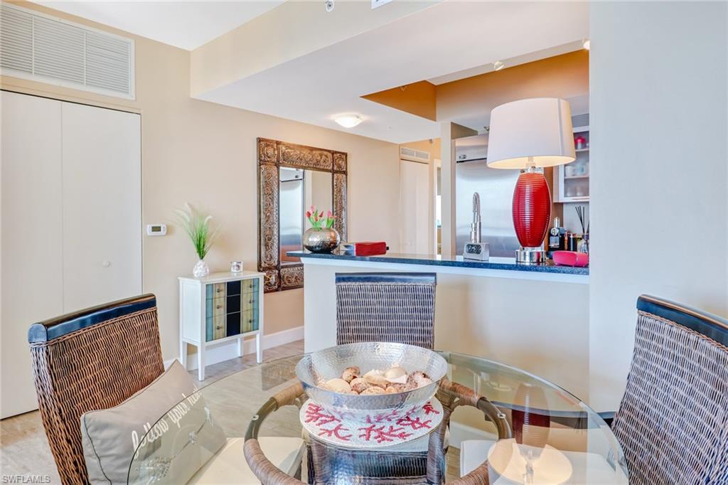3000 Oasis Grand BLVD 3006 photo 9