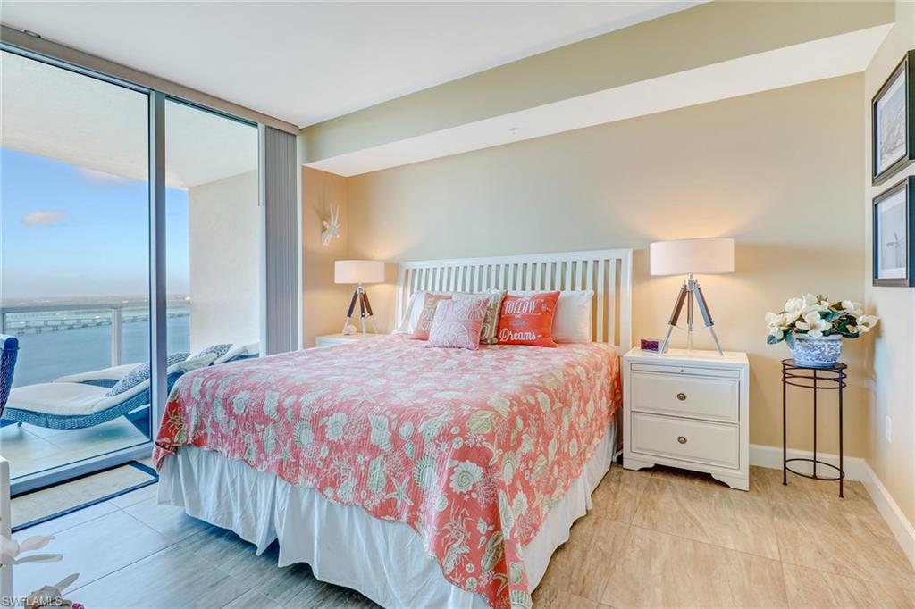 3000 Oasis Grand BLVD 3006 photo 14