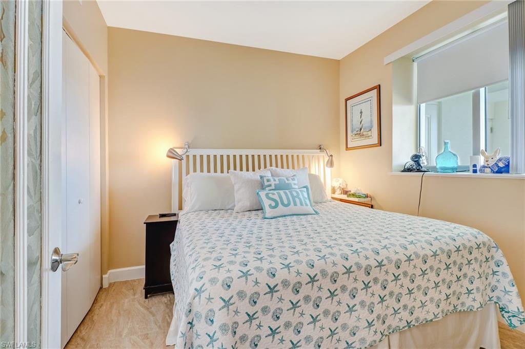 3000 Oasis Grand BLVD 3006 photo 18