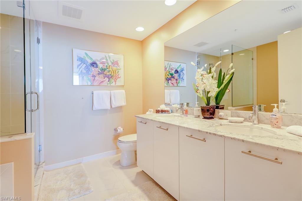 3000 Oasis Grand BLVD 3006 photo 15