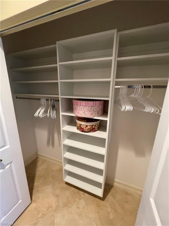 784 Carrick Bend CIR 101 photo 32
