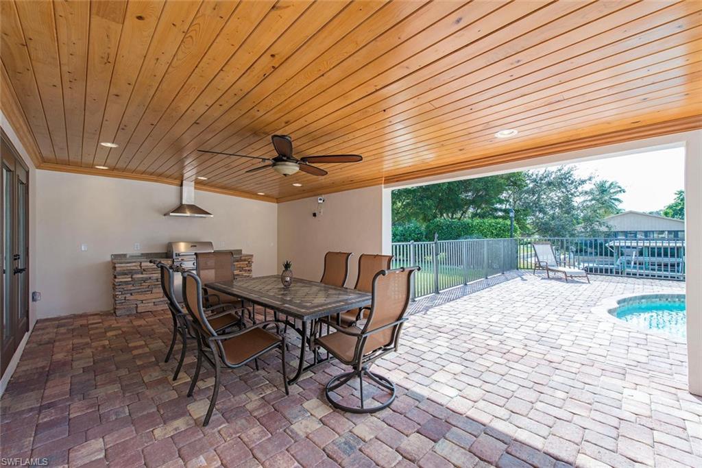 496 Flamingo AVE photo 13