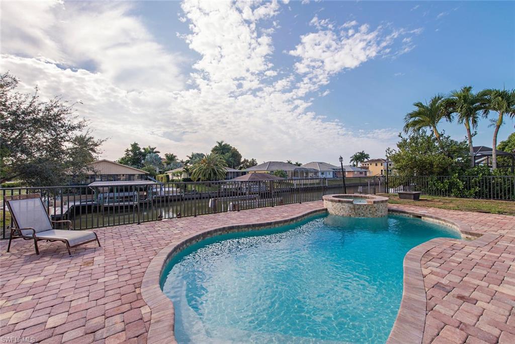 496 Flamingo AVE photo 14