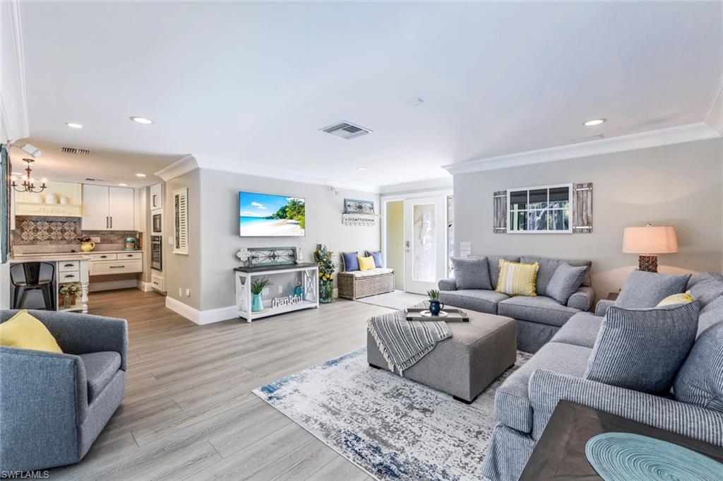 723 Willowhead DR