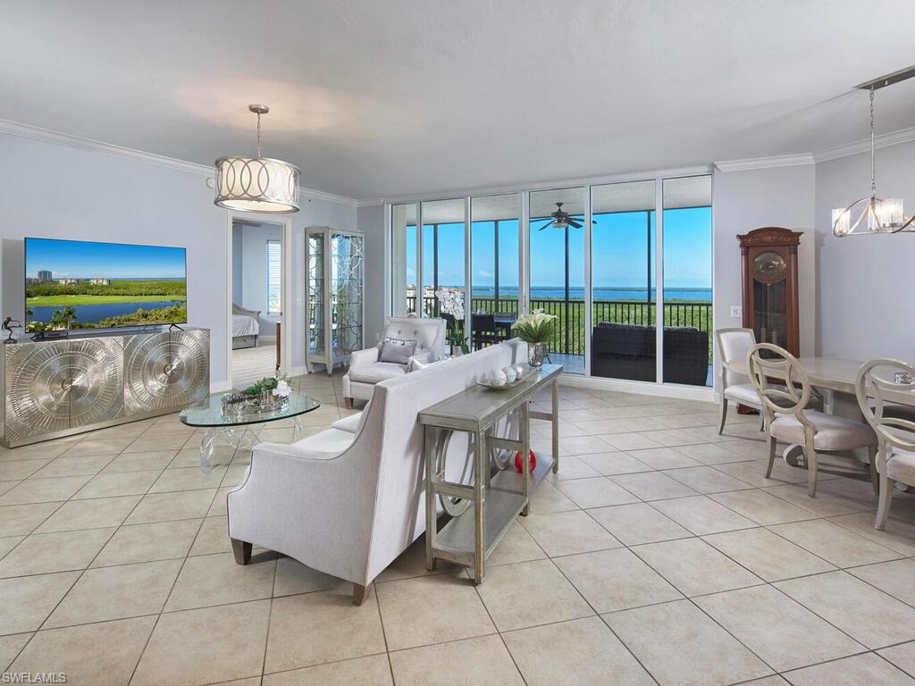 23850 Via Italia CIR 805 photo 6