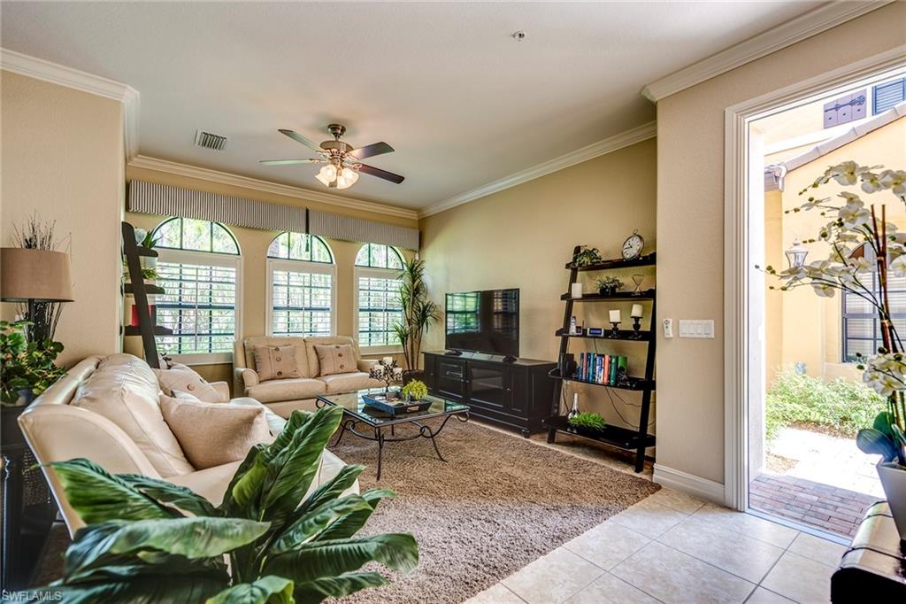 9161 Chula Vista ST 135-2 photo 6