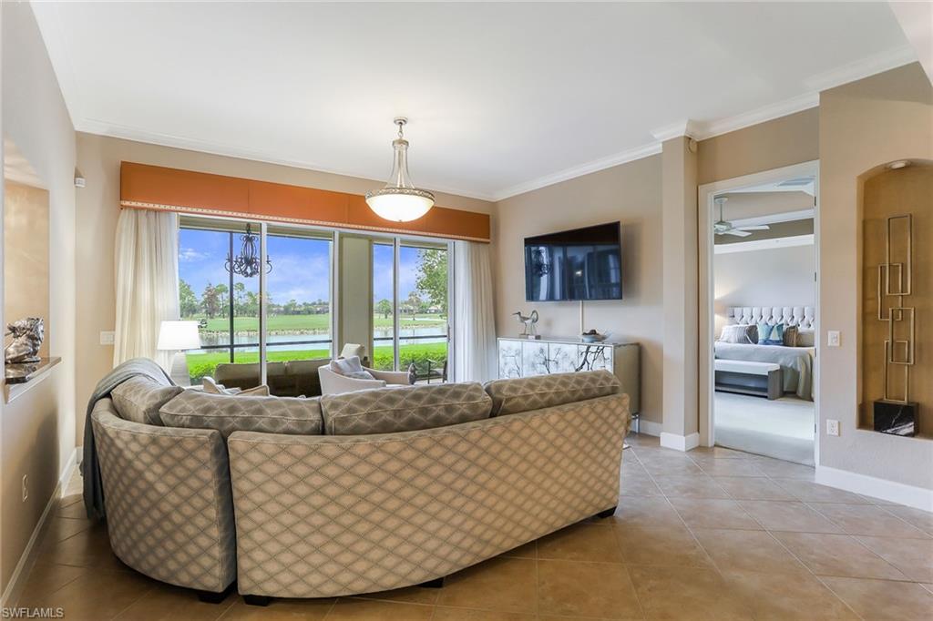 8023 Players Cove DR 6-101