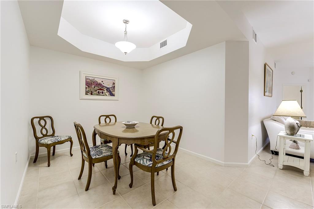 3010 Meandering WAY 102 photo 13