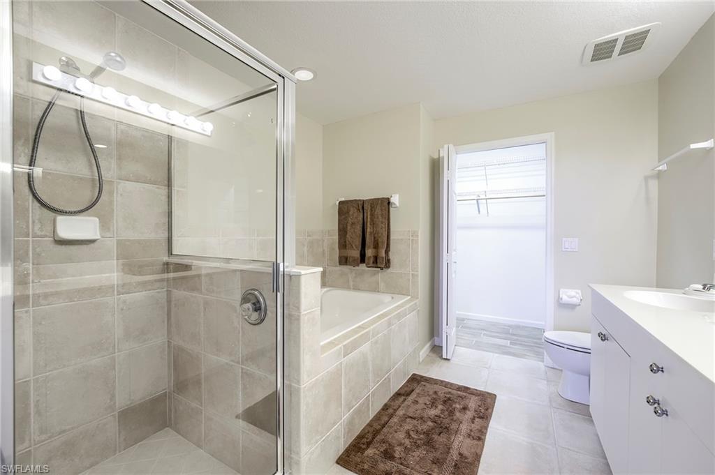 3010 Meandering WAY 102 photo 37
