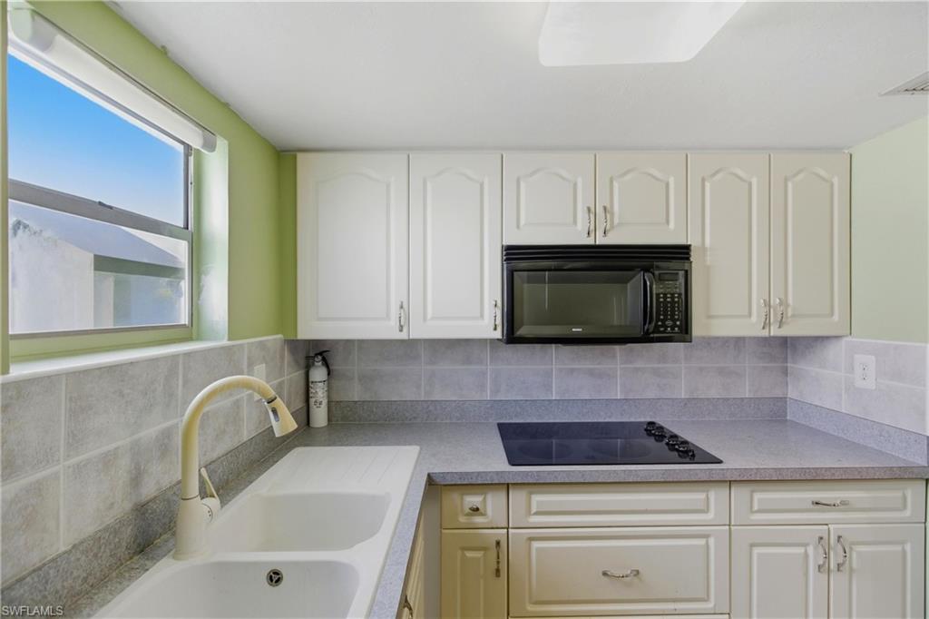 4931 Vincennes CT 6 photo 16