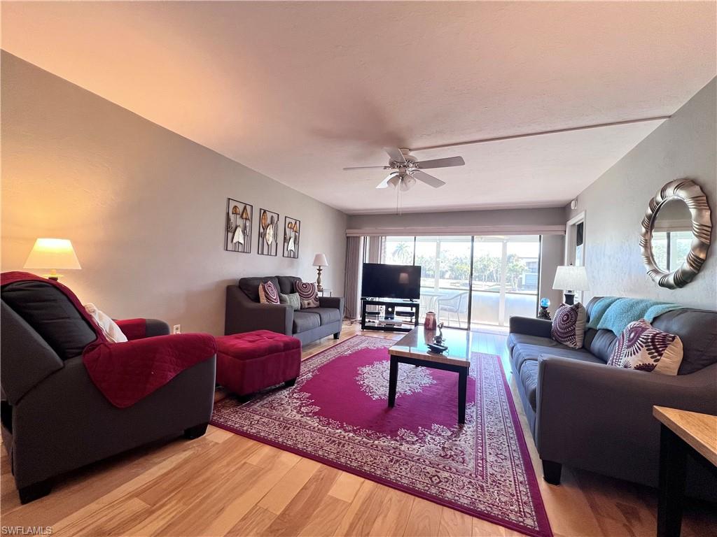 332 Charlemagne BLVD H103 photo 8