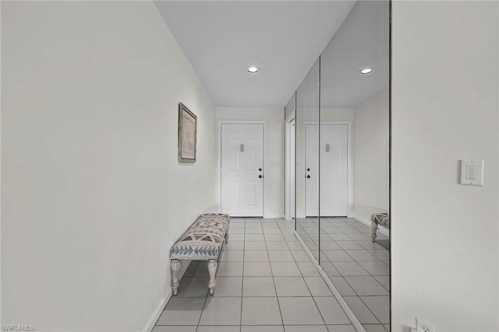 4240 Lake Forest DR 423