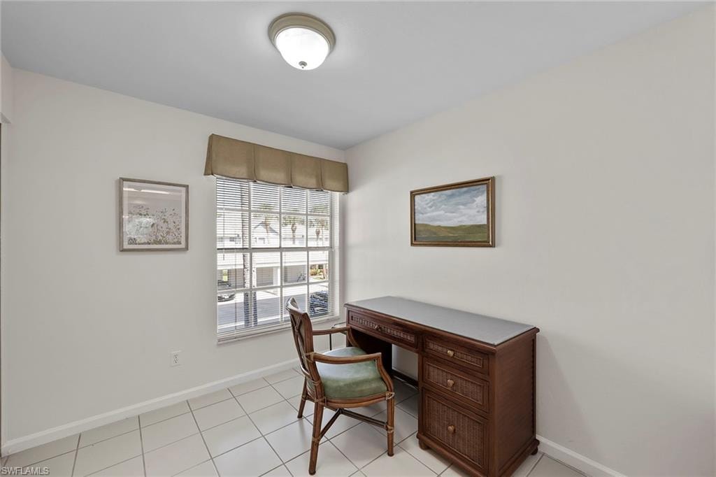 4240 Lake Forest DR 423 photo 13