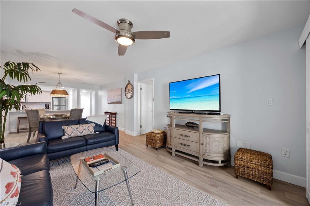 26000 Hickory BLVD 805 photo 11