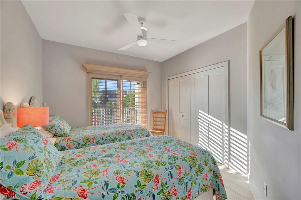 Guest Bedroom 2 with Twin Beds