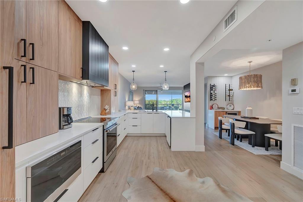 Open Kitchen
