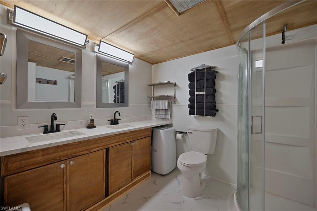 Large Bathroom
