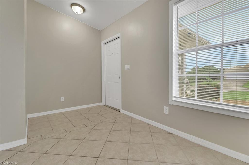 1121 9th AVE
