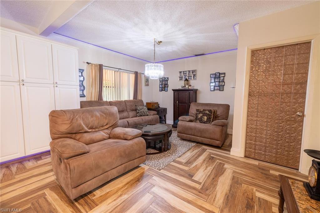 9697 Galley CT photo 27