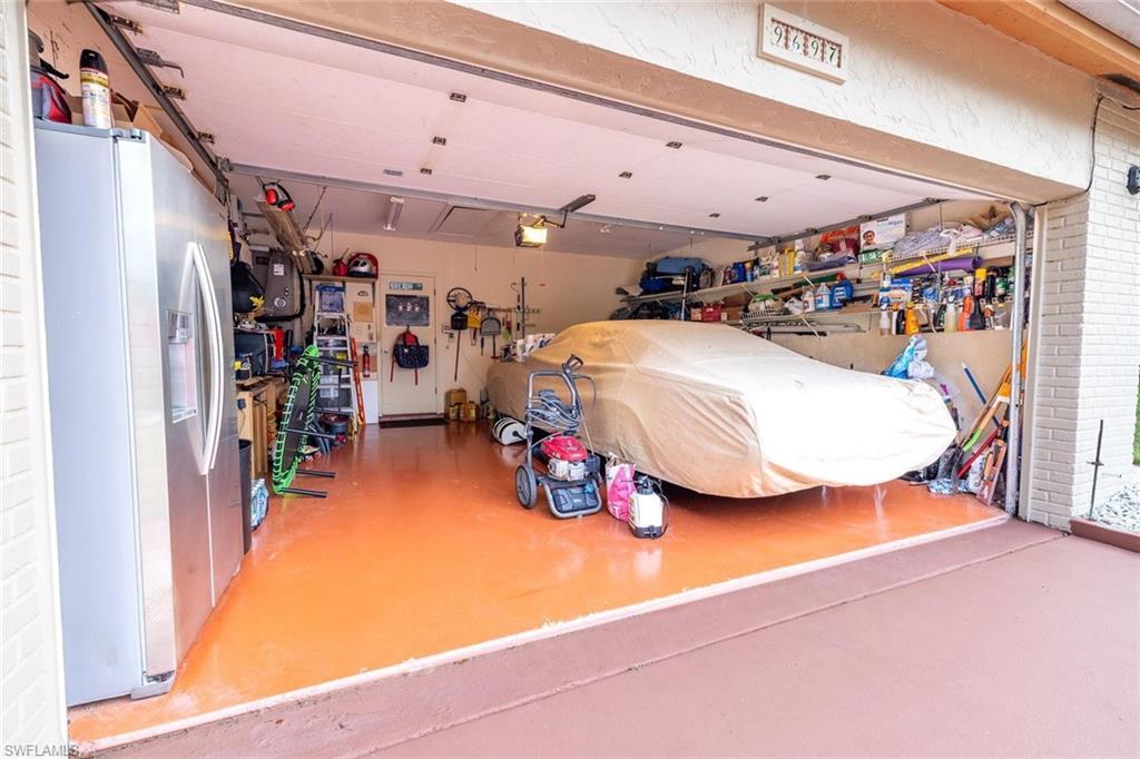 9697 Galley CT photo 32