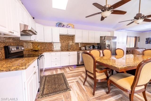 9697 Galley CT photo 30