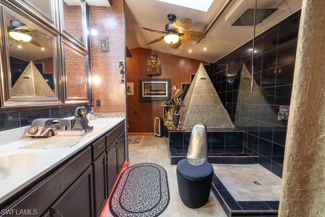 9697 Galley CT photo 19