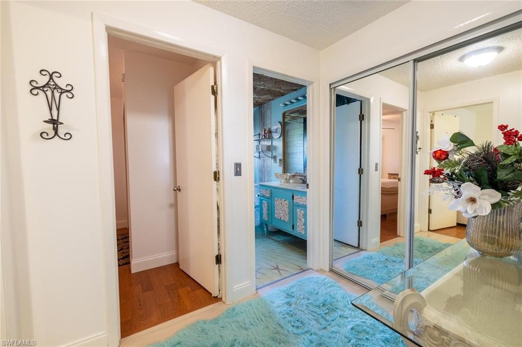 9697 Galley CT photo 25