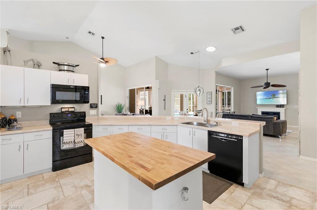 316 Lambton LN photo 11