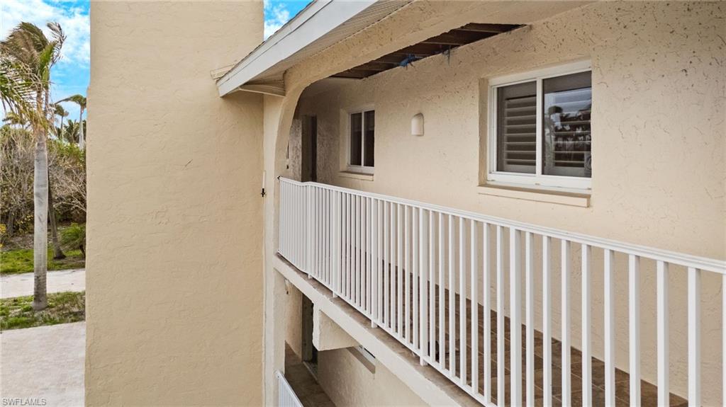 527 E Gulf DR 204 photo 10
