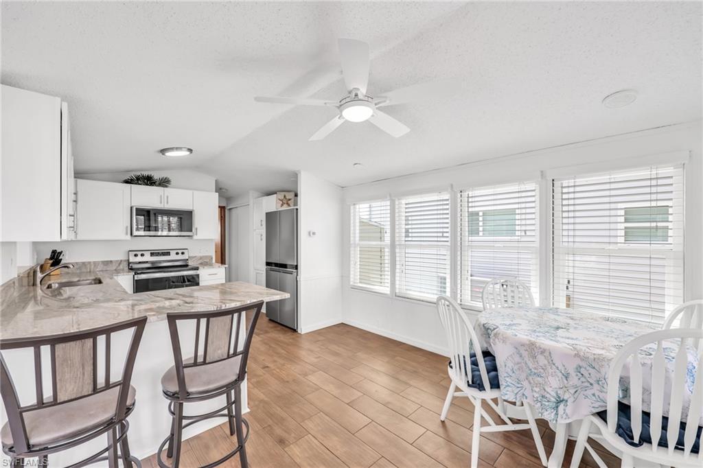 7031 Armadillo WAY photo 6